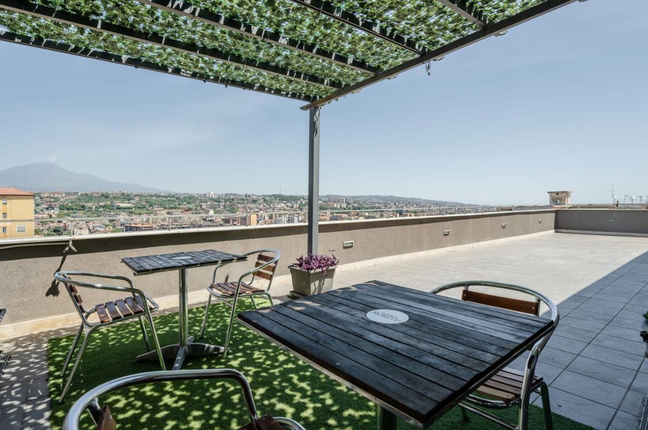 Etna View Superior Flat With Terrace And Jacuzzi Apartment Catania Ngoại thất bức ảnh